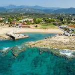 Seaview Tranquility - Elegant Escapes By The Shore Apartman *