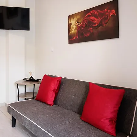 Seaview Serenity - Beachside Getaways *