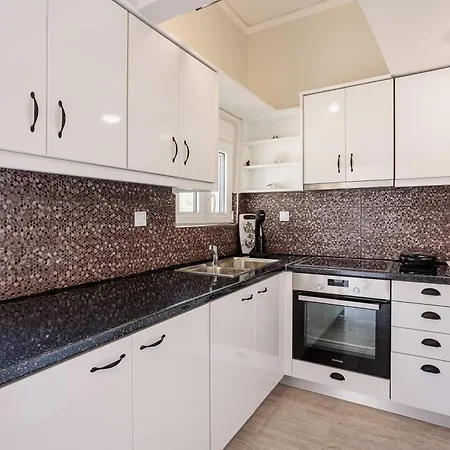 Apartmán Seaview Tranquility - Elegant Escapes By The Shore