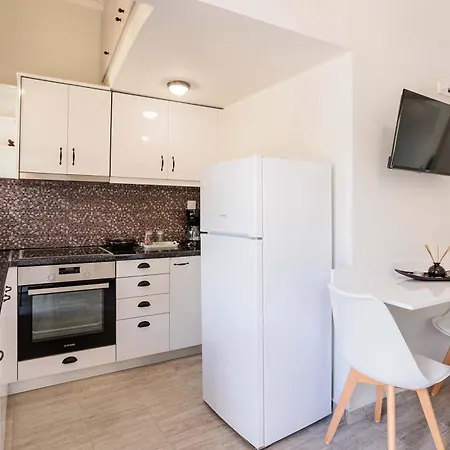 Apartmán Seaview Tranquility - Elegant Escapes By The Shore