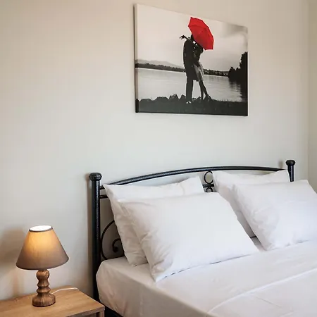 Seaview Tranquility - Elegant Escapes By The Shore Lägenhet *