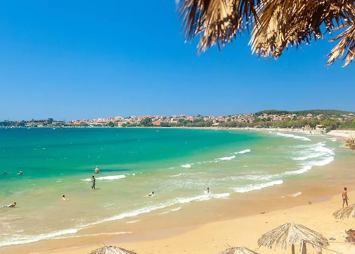 Seaview Tranquility - Elegant Escapes By The Shore Lejlighed